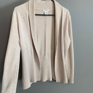 A nice cozy over wear!